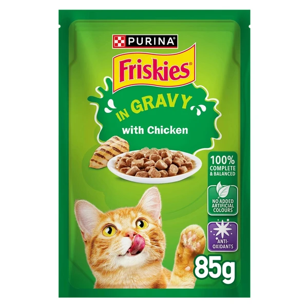Purina Friskies Chunks in Gravy Wet Cat Food Pouch 85g