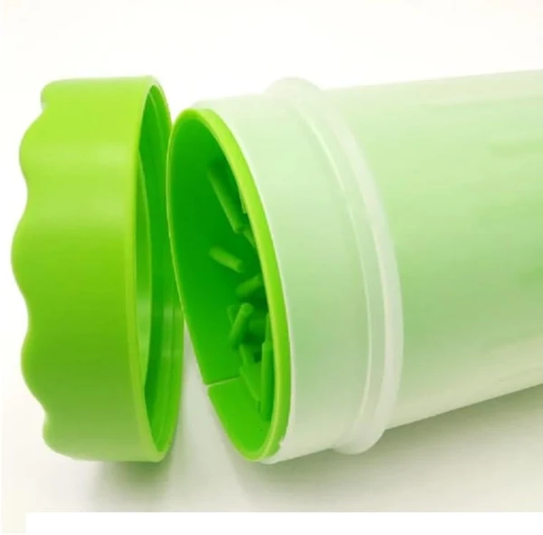 Portable Dog Paw Cleaner – Washer Cup with Silicone Bristles 9x11cm