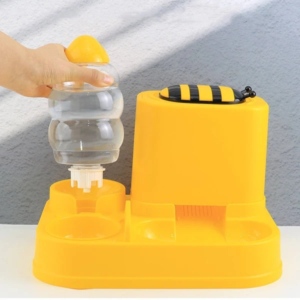 2-in-1 Food and Water Bee Shaped Automatic Pet Feeder for Dogs & Cats - Yellow
