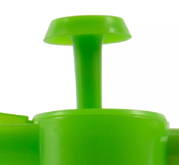 2L Pressure Sprayer for Pets & Garden – Flea & Tick Treatment, Disinfection & Plant Care