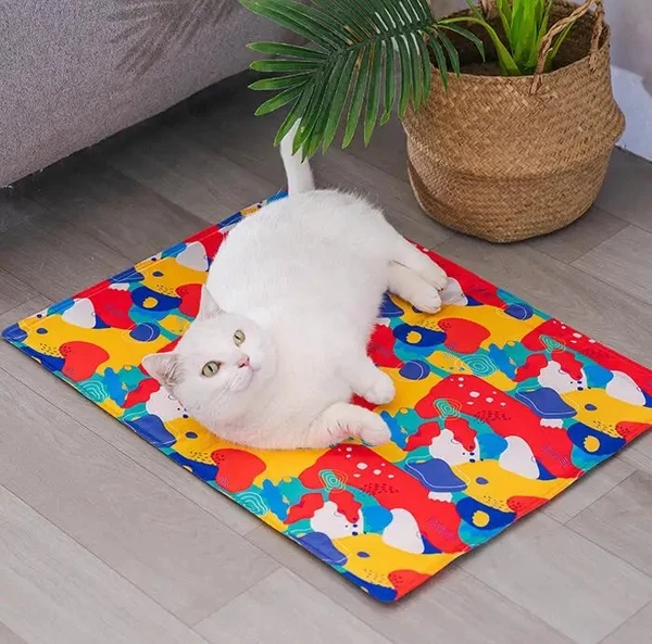 Summer Soft Pet Cooling Gel Pad – Foldable Comfortable Waterproof PVC Nylon Mat for Dogs & Cats (Pattern #1)