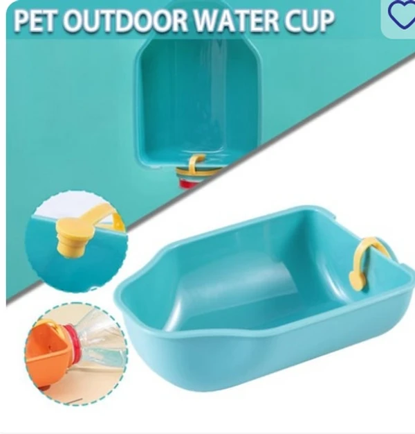 Portable Outdoor Pet Water Cup with Plug Design Easy fit All Kinds of Water Bottle Mouth for Dogs & Cats 
