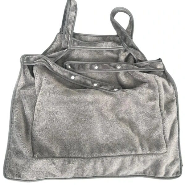 Pet Carrier Apron Fur with Leg Holes – Soft Comfortable Pet Holding for Cats & Small Dogs
