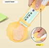Plastic Lightweight Portable Cat Treat Squeeze Spoon for Liquid Snack & Wet Food